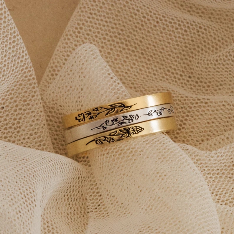 Thin Custom Ring with Engraved Flowers