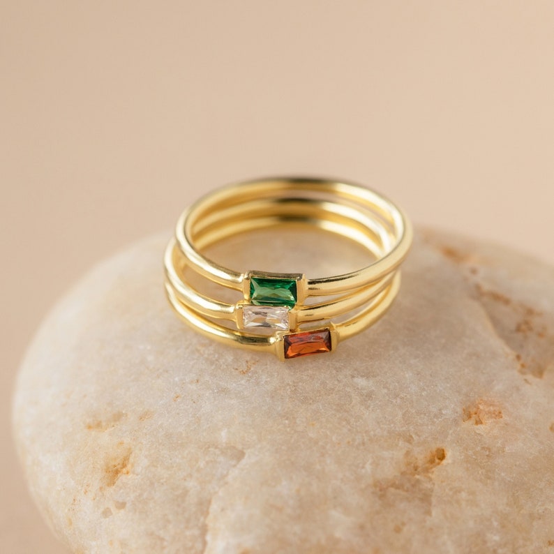 Simple Premium Birthstone Ring